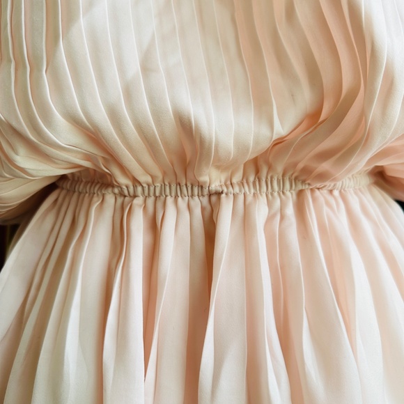 Elizabeth and James | Pale Pink Peplum pleated blouse vintage sz XS - Picture 8 of 16